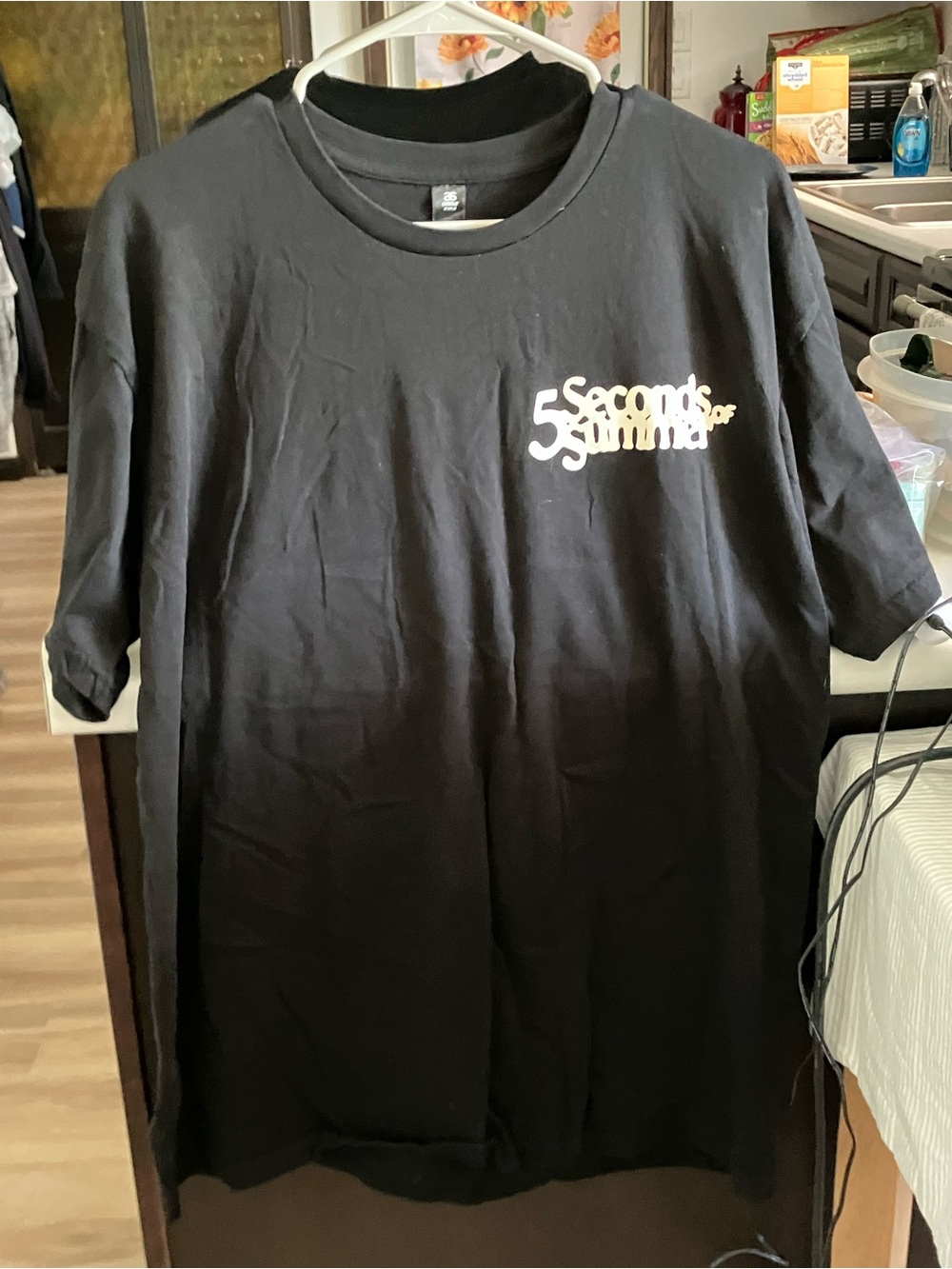 5SOS Take My Hand (at Concert) Black TShirt XL Phx 2022